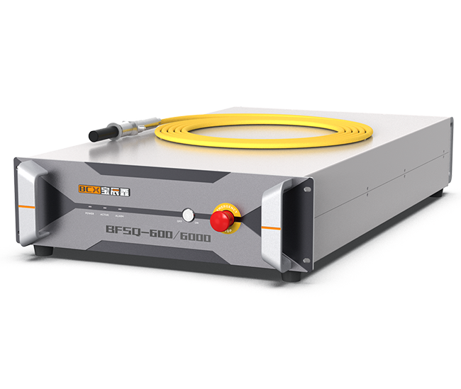 准一连光纤激光器